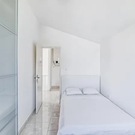 In Near Sea Villa