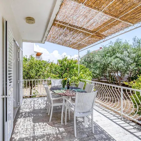 In Orebi With Garden Near Seabeach